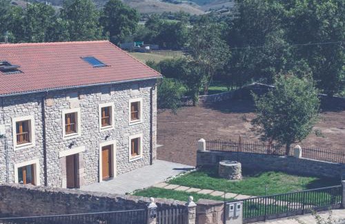 Salces House | Discover Palomba Rural: Family-Friendly Stay with Top Ratings