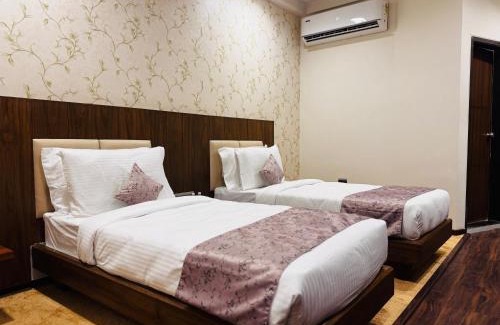 Sayajiganj Hotel | Pam Premium Hotel Vadodara