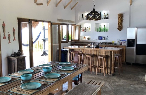Tierra Bomba Island Cabin | Seaside Escape: Pamaduih Cabin on the Ocean Cliff