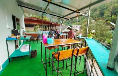 Mae On House | Cozy Pamaew Homestay: Pet-Friendly Retreat Awaits