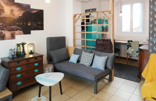 Pamiers House | Comfortable Stay at Pamiers Gare: Family-Friendly Apartments