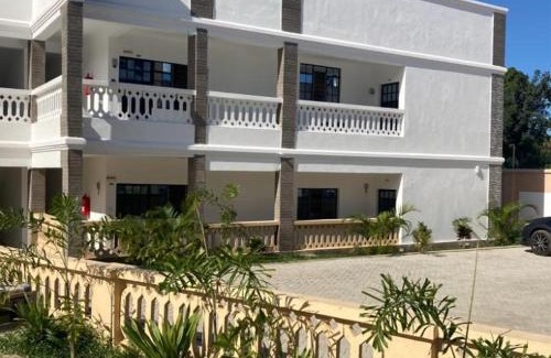 Diani Beach Apartment | Pamito Sunny Paradise in Diani