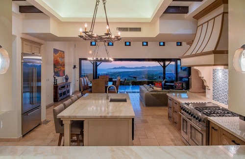 San Jose del Cabo House | Indulge in 5 Star Comfort with Oceanfront Views and Spa