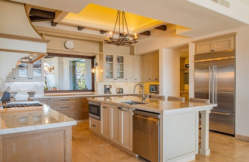 San Jose del Cabo House | Indulge in 5 Star Comfort with Oceanfront Views and Spa