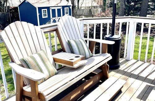Greensboro House | Indulge in a Spa Retreat with Top Amenities and Great Location