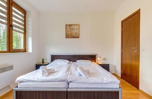 Pamporovo Apartment | Pamporovo Palace - 2BD next to the Ski Slopes by Flat Manager