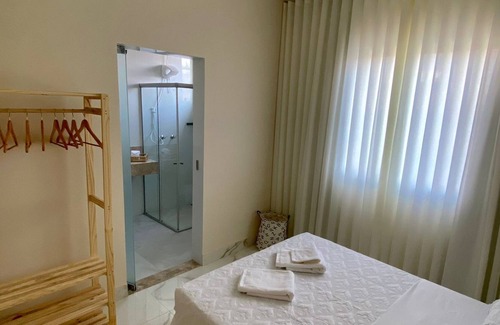 Santa Amelia House | Discover Pampulha: Family-Friendly Retreat with Spa Access