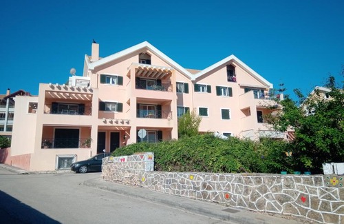 Argostoli Town Apartment | Tranquil Panagos Hidden Apartments for Families & Accessibility