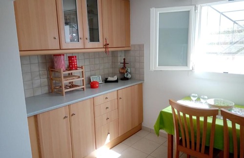 Argostoli Town Apartment | Tranquil Panagos Hidden Apartments for Families & Accessibility