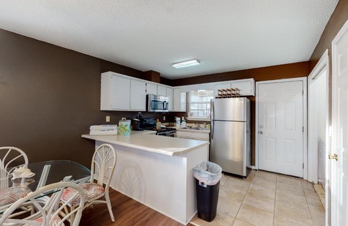 Holiday Beach House | Family-Friendly Panama City Beach Retreat with Kitchen