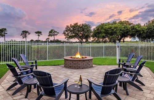 Upper Grand Lagoon Resort | Inviting Panama City Retreat: 2 BR Near Beach & Golf