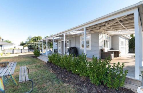 Martinborough House | Discover Panama Paradise: Family-Friendly Retreat Steps Away