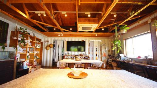 Kiwa House | Discover Panari - Family-Friendly Retreat with Great Reviews