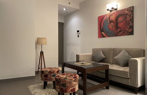 Noida Apartment | Stunning Panoramic Views from the 42nd Floor Hotel