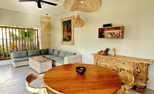 Selong Belanak Villa | Discover Pandan Villas: Oceanfront Bliss & Guest Rated 9.9
