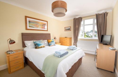Woolacombe Apartment | Discover Family-Friendly Stays at Pandora Court 4
