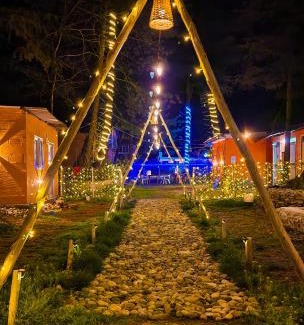 Kasol Hotel | Pet-Friendly Stay at Pandora Riverside Cafe: Rated 9.1!