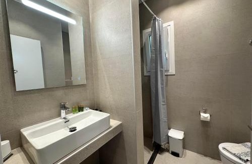 Kanapitsa Hotel | Pet-Friendly Retreat at Pandora Studios Skiathos - 8.4/10 Rated