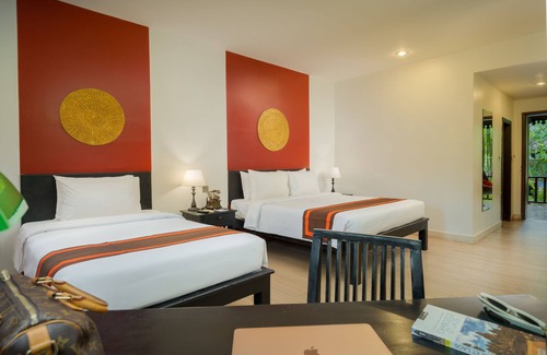 Siem Reap Hotel | Elegant Pandora Suite D'Angkor with Spa & Pool Access