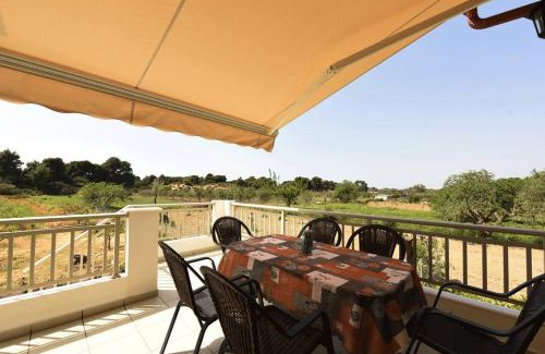 Lepreo Apartment | Relax at Panelma Villa: Ideal Coastal Escape in Zacharo