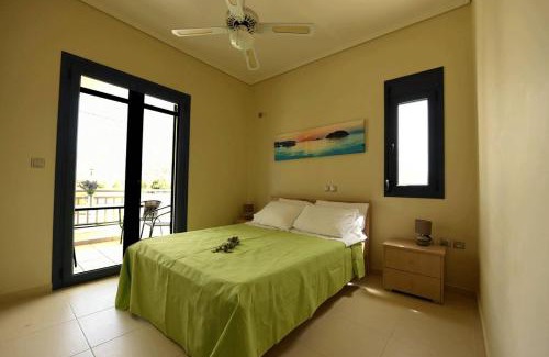 Lepreo Apartment | Relax at Panelma Villa: Ideal Coastal Escape in Zacharo