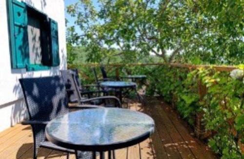 Lovas Apartment | Family-Friendly Stay at Panorámaház Lovason with Breakfast