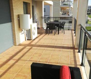 San Jorge Apartment | Discover Panorámica Golf San Jordi: Pet-Friendly Retreat
