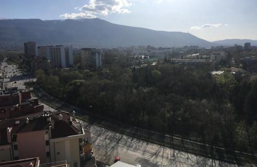 Mladost Apartment | Top-Rated Panorama Apartment in Darvenitsa Awaits You