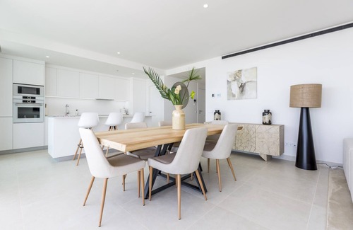 Fuengirola Apartment | Unforgettable Panorama with Pool & Ocean View Awaits You