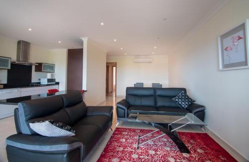 Funchal Apartment | Inviting Panorama Apartment with Private Pool & High Ratings