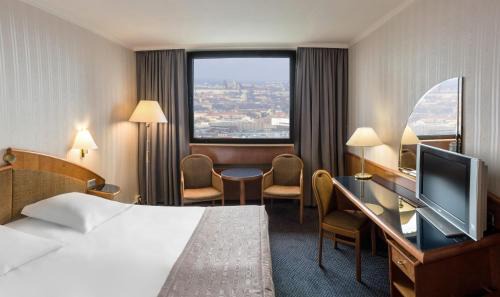 Prague 4 Hotel | Explore Panorama Hotel Prague: Pool, Spa & Ocean Views
