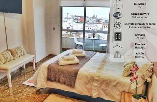 La Trinidad-San Juan y Todos los Santos House | Convenient Stay at Panorama Córdoba Center with Child Friendly Amenities