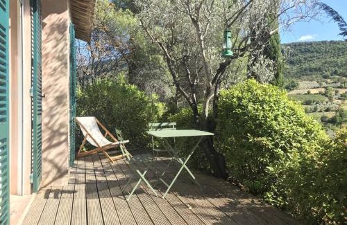 La Roche-sur-le-Buis Villa | Unforgettable Oceanfront Getaway with Pool & Petanque