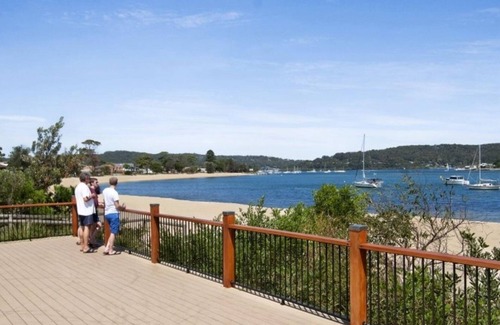 Ettalong Beach House | Experience Oceanfront Bliss at Panorama Daze Ettalong Beach