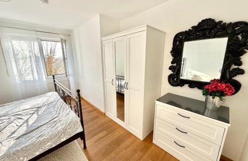 Ravensburg Apartment | Scenic Panorama Domizil Ravensburg with Alpine View Balcony