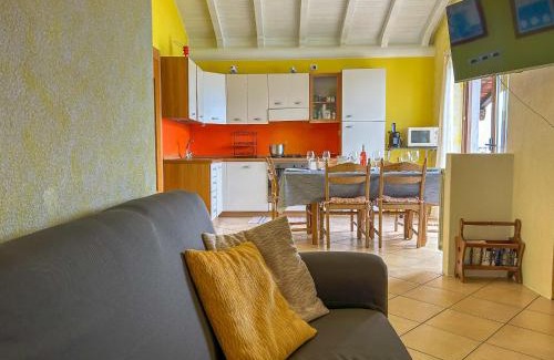 Cerceno Apartment | Inviting Panorama Ferienwohnung Lorenzo – Pet and Child Friendly