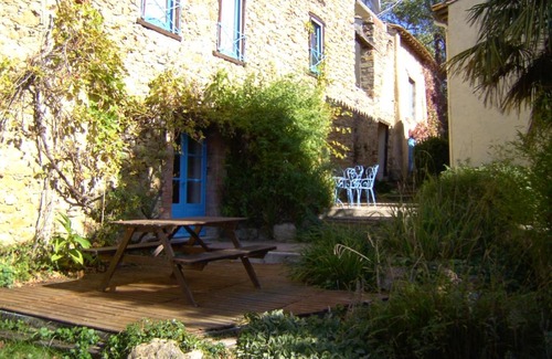 Gaudies House | Relax at Panorama Gîtes Certes: Oceanfront Retreat