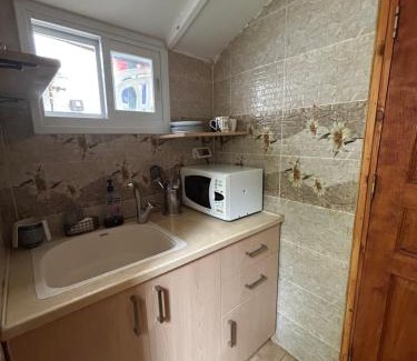 Nof Kinneret Apartment | Pet-Friendly Panorama Golan with Hot Tub & Fireplace