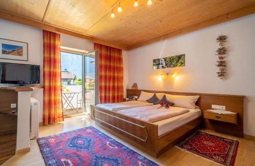 Hoarberg Apartment | Panorama II - Family-Friendly Retreat with Great Reviews