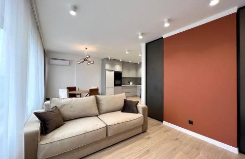Chisinau Apartment | Panorama Lake View