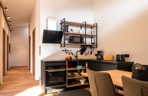 Oberaurach Apartment | Panorama Apartment: Spa, Hot Tub & Child-Friendly Oasis