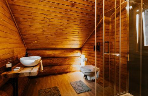 Lueta Apartment | Relax in Comfort at Panorama Relax - Family Friendly Getaway