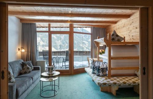 La Via Hotel | Idyllic Panorama Resort Taljörgele: Family-Friendly Retreat