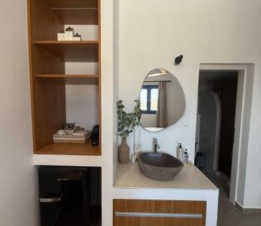 Anafi Apartment | Exceptional Panorama Rooms with 9.1/10 Guest Rating