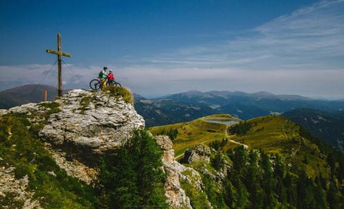 Sankt Oswald Apartment | Discover Panorama Rosie Design Chalet – Family-Friendly Retreat