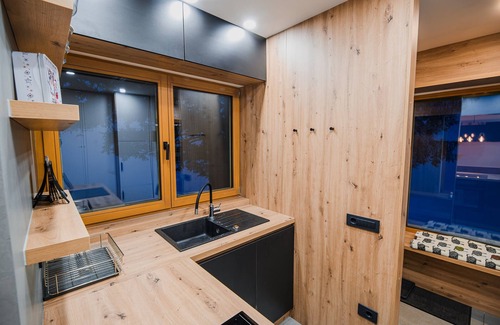 Ambroz pod Krvavcem House | Panorama Krvavec ski-in, ski-out holiday home