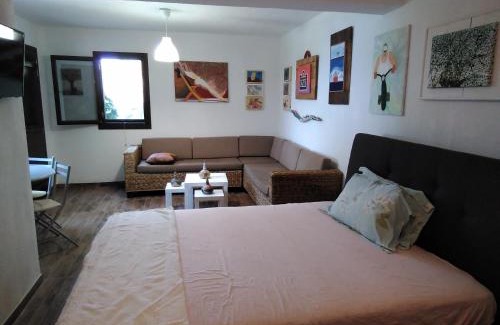 Afetai House | Exceptional Panorama Studio Afetes - Rated 9.9/10 Stay