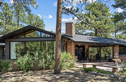 Stanley Hills House | Explore Panorama Vacation Home with Pool and Hot Tub