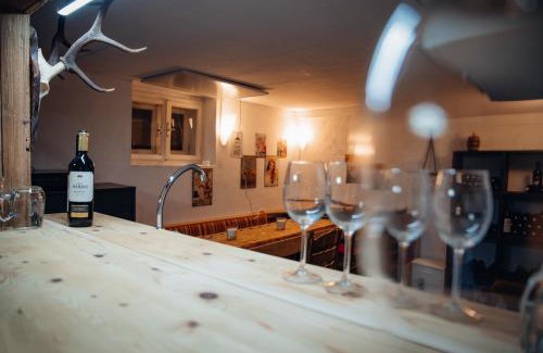 Oeblarn House | Panorama View: Pet-Friendly Retreat with Breakfast Included