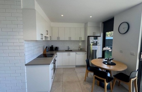 Bright Apartment | Bright Panorama Views with Family-Friendly Amenities